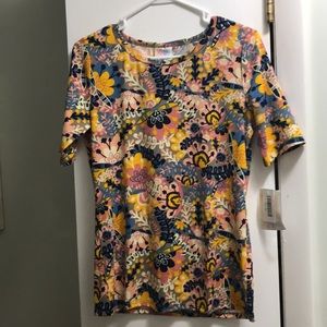 LuLaRoe Gigi floral top Medium